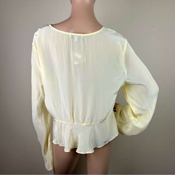 NEW MADEWELL YELLOW BELL SLEEVE TOP - Picture 4 of 4